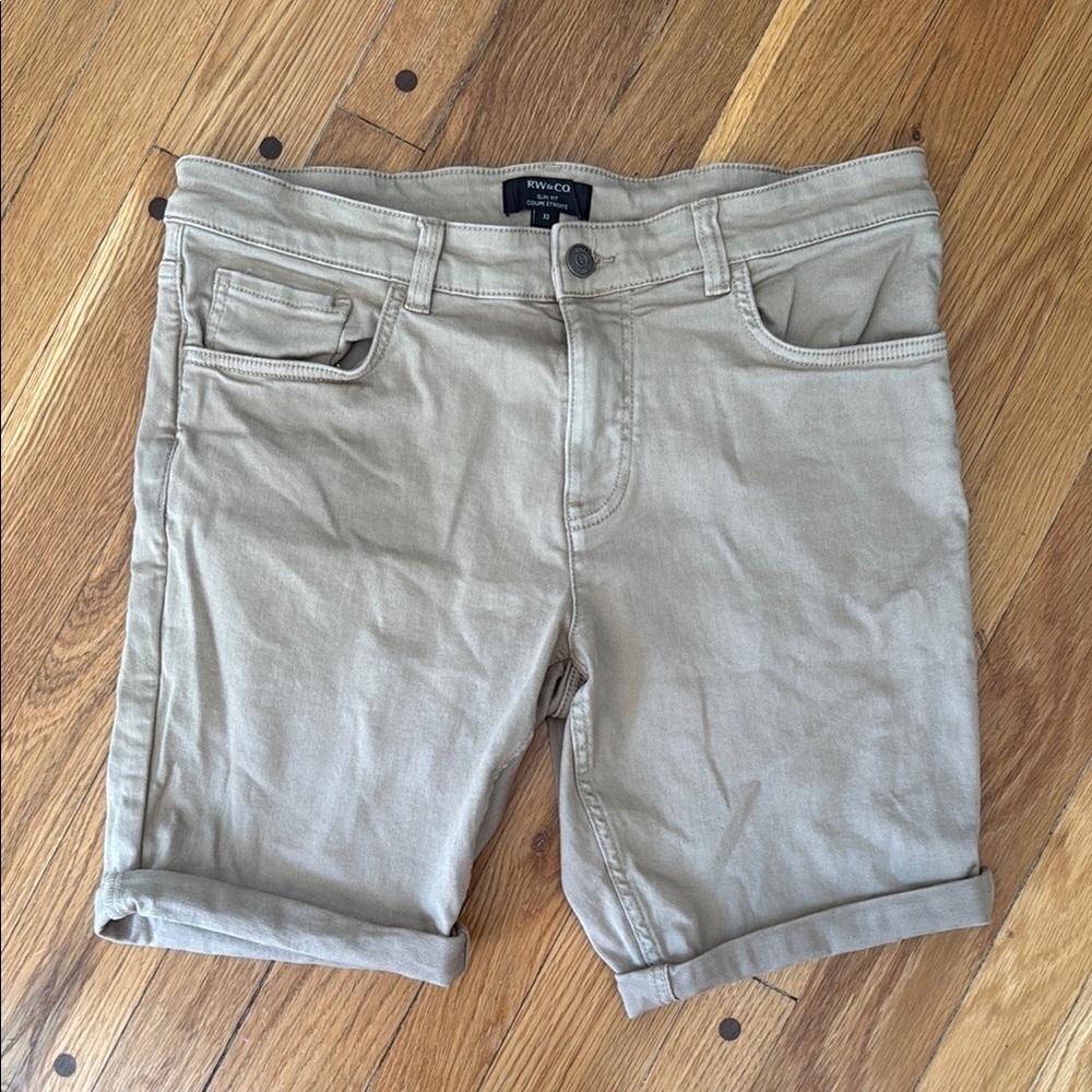 RW&Co Khaki Tan Casual Cuffed Shorts Slim Fit Stretch Men's 32